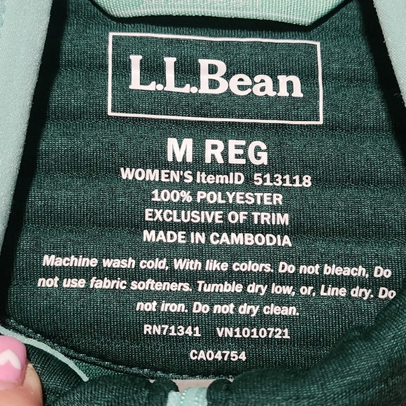 L.L. BEAN Women's Air Light Green Full Zip Vest Size Medium Reg Outdoor Hiking - Picture 2 of 12